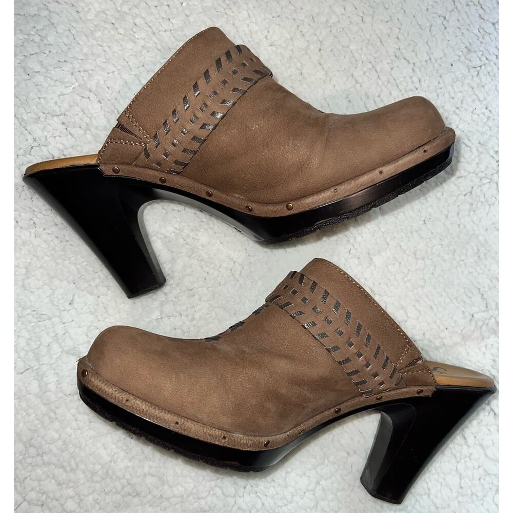 Sofft Brown Suede Leather Heeled Mules Clogs Slip On - size 8.5 - D14